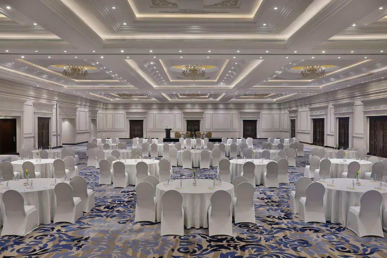 voco - Riyadh, an IHG Hotel Buitenkant foto The Grand Ballroom